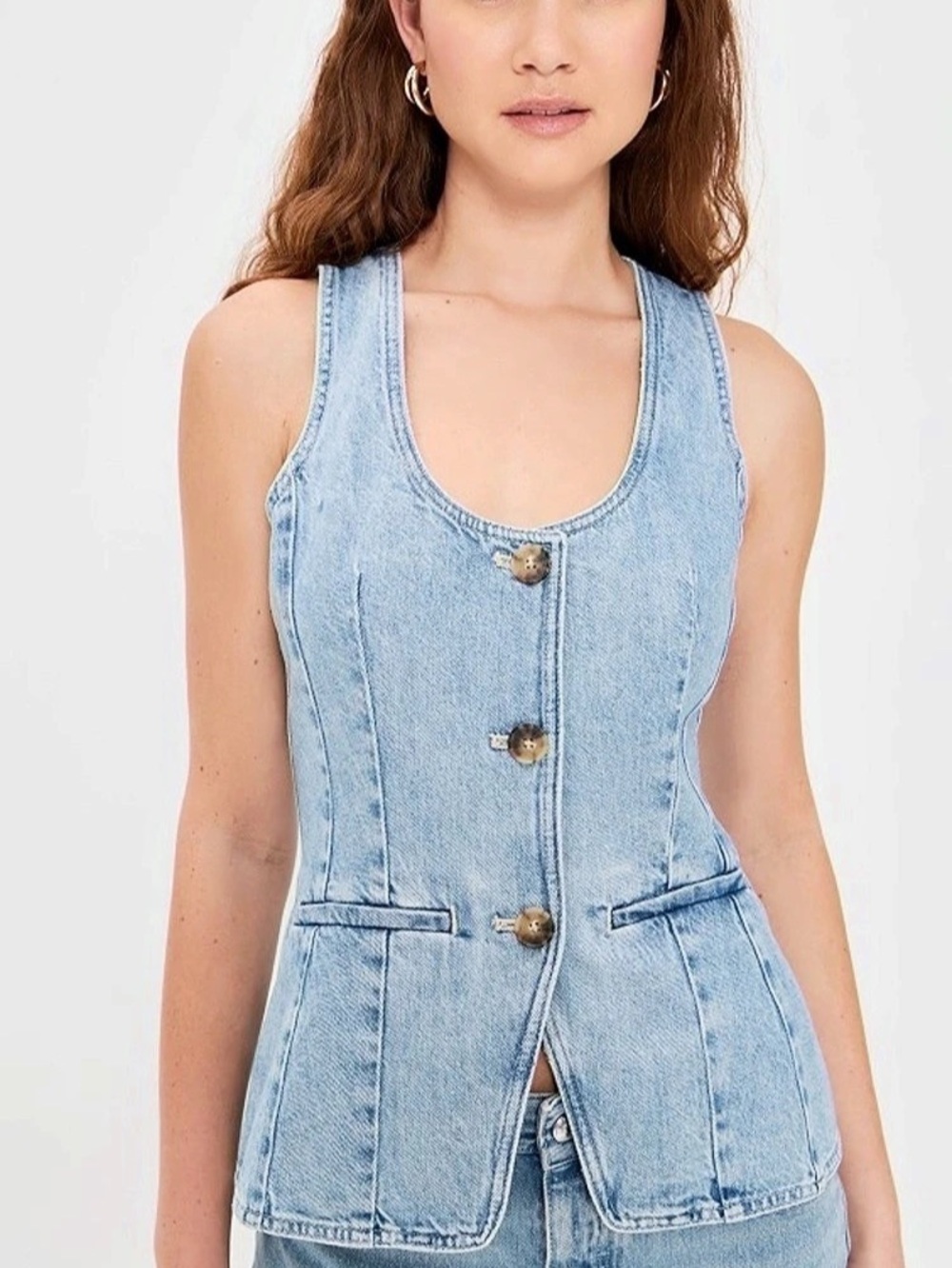 Madewell Denim Scoop Neck Vest in Edmonson Wash Blue Size 8